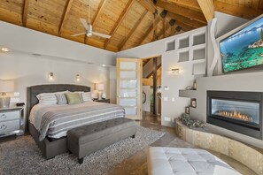 4 bedrooms, WiFi, bed sheets