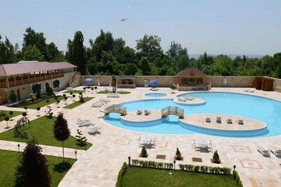 Kaspia Yeddi Gozel Hotel