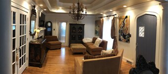 Spacieux Cottage de 3 chambres à Mooresville