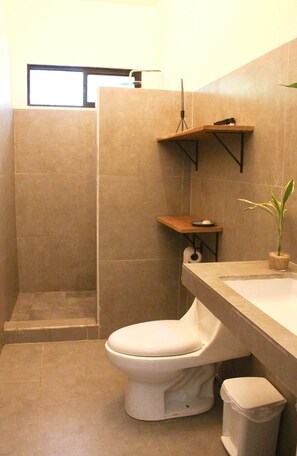 Bathroom - Boutique, designed, modern, peaceful jungle house (\Puerto Viejo de Talamanca)