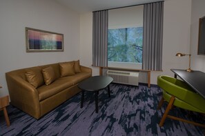 تلفزيون بشاشة مسطحة