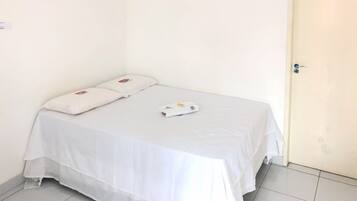 Wi-Fi de cortesia, roupa de cama