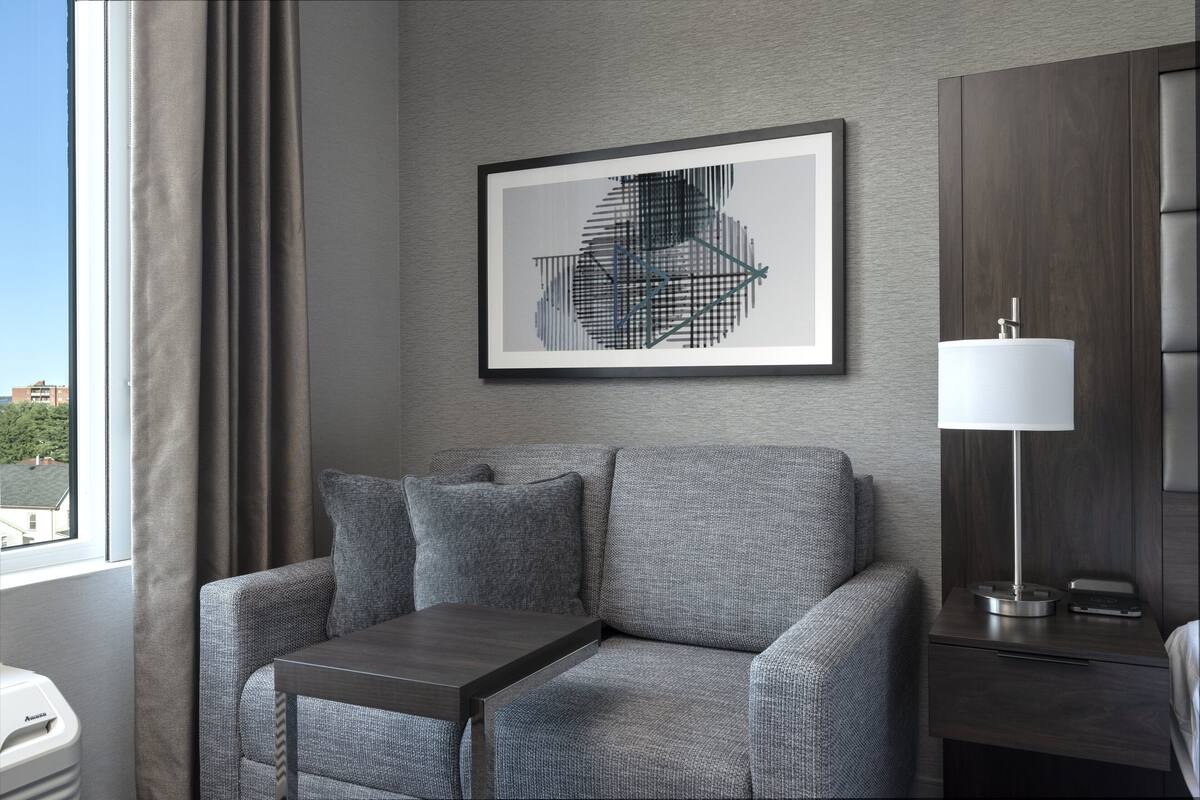 In-room safe, desk, laptop workspace, blackout curtains