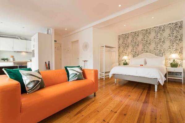 1 bedroom, iron/ironing board, WiFi, bed sheets