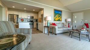 Smart TV, fireplace, ping pong