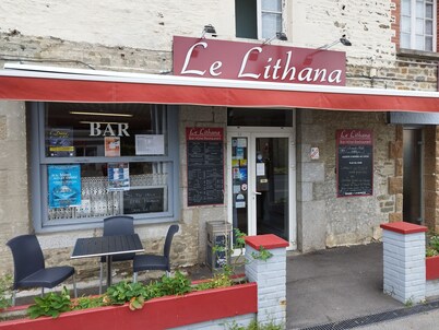 Le Lithana