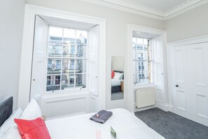 Apartment | 4 bedrooms, free WiFi, bed sheets - Fabulous Southside Property (Edinburgh)