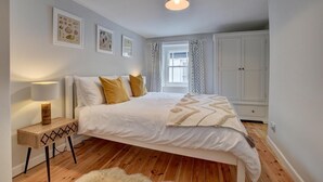 Room - 2 Bed in Appledore (oc-whimbc) (Appledore)