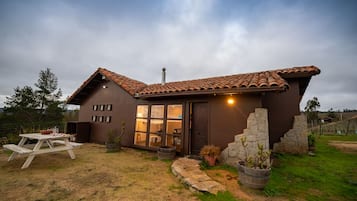 Basic-Bungalow | Eigene Küche | Ofen, Wasserkocher mit Kaffee-/Teezubehör, Wasserkocher, Toaster