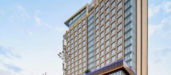 Golden Phoenix International Hotel
