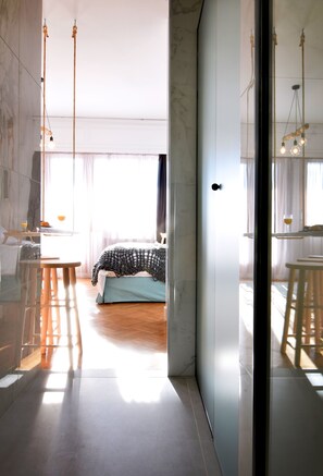 Studio, Balcony, City View | In-room safe, blackout drapes, iron/ironing board, free WiFi - Grey Studios (Thessaloniki)