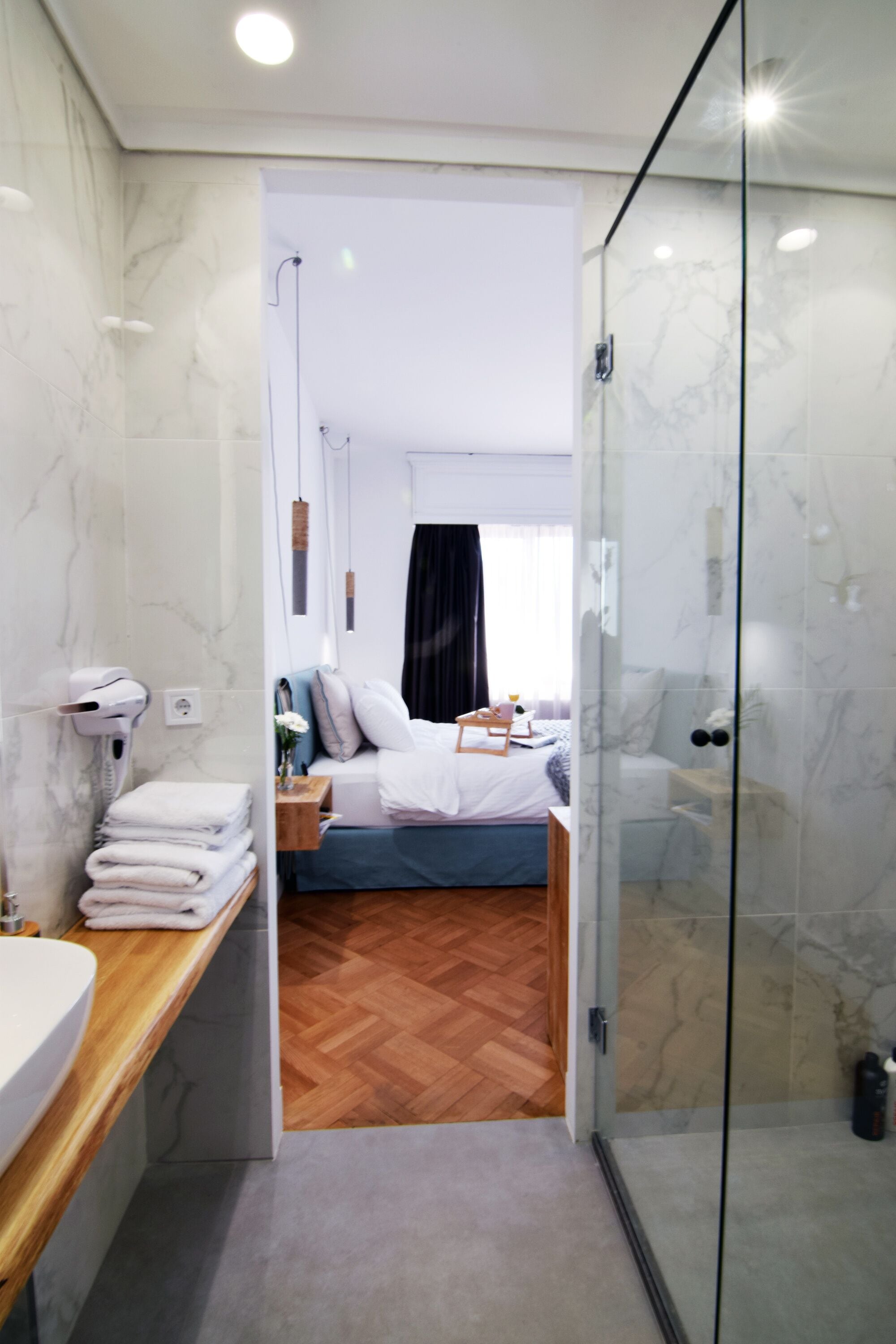 Comfort Studio, Balcony, City View | In-room safe, blackout drapes, iron/ironing board, free WiFi