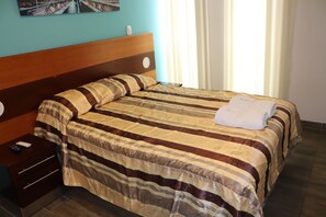 Hypo-allergenic bedding, individually decorated, individually furnished - Residencial Cafferata (Lima)