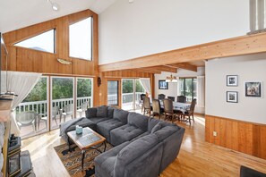 Smart TV, books, video library