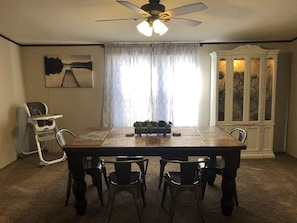 Interior - Lake front beauty!!! (Hot Springs)