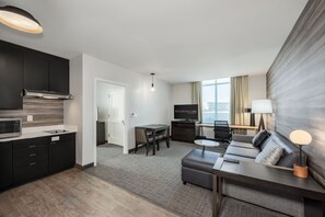 Desk, laptop workspace, iron/ironing board, free WiFi - Residence Inn by Marriott Franklin Berry Farms (Franklin)