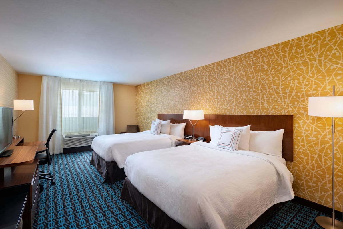 In-room safe, desk, laptop workspace, blackout drapes