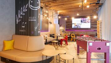 Lobby lounge