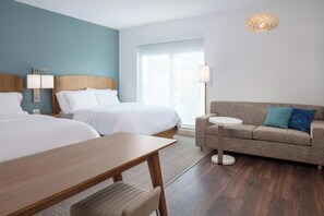 In-room safe, individually furnished, desk, blackout drapes - Element Iowa City (Iowa City)