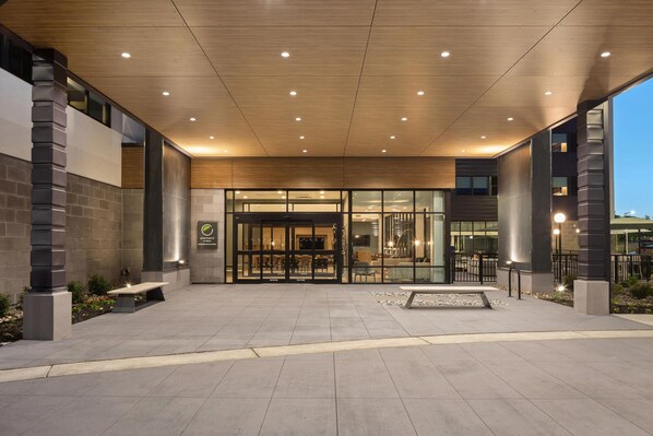 View from property - Element Bloomington Mall of America (Bloomington)