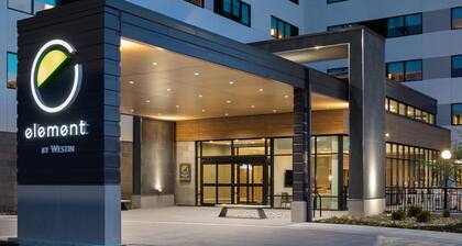 Element Bloomington Mall of America