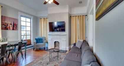 Huge 5 bedroom 5 bath Home in Savannah