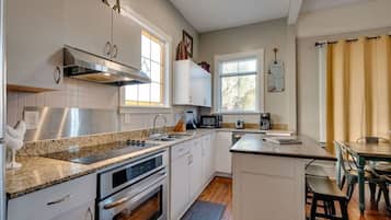 House | Private kitchen