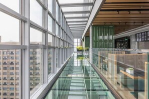 Pool - Days Hotel & Suites by Wyndham Zixin Changsha (Changsha)