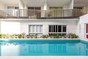 Outdoor pool - 360 Luz (São Paulo)