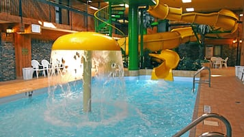 Indoor pool, pool loungers