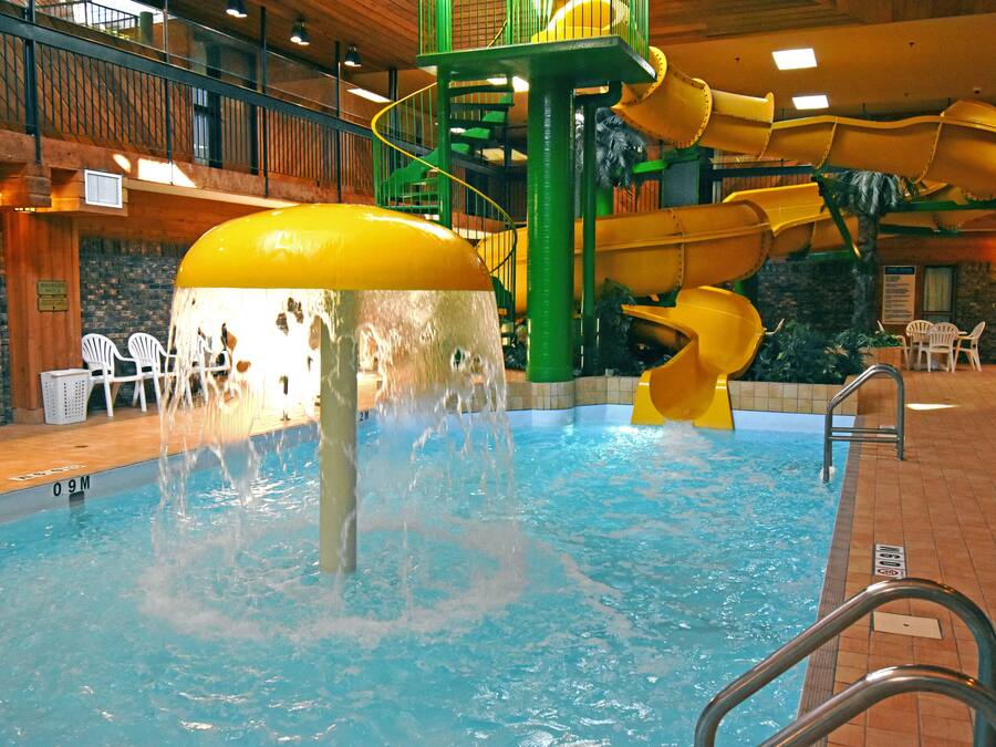 Indoor pool, open 8:00 AM to 10:00 PM, sun loungers