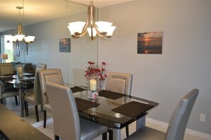 تناول الطعام