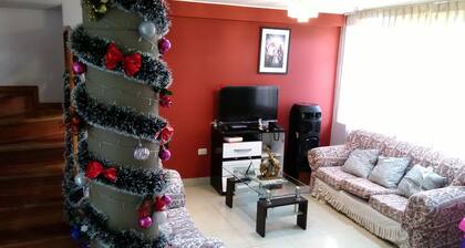 Shanell House - Hostel