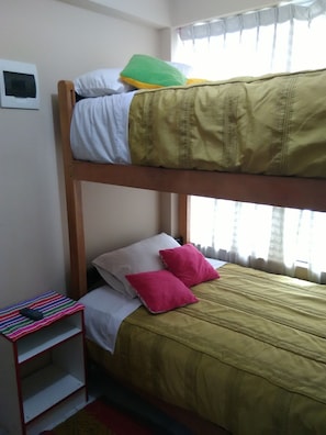 Shared Dormitory, 4 Guests, Mix Dorm | Free WiFi, bed sheets - Shanell House - Hostel (Cusco)