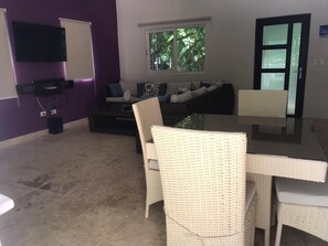 Interior - Amazing Heated Jacuzzi, Private Pool, 2 Bed/Bath, AC in Everyroom!!!! (Sosúa)