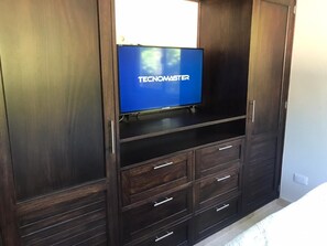 2 bedrooms, in-room safe, iron/ironing board, free WiFi - Amazing Heated Jacuzzi, Private Pool, 2 Bed/Bath, AC in Everyroom!!!! (Sosúa)