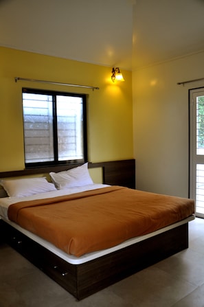 Deluxe-Doppelzimmer, 1 Schlafzimmer, Nichtraucher, Bergblick | Hochwertige Bettwaren, Zimmersafe