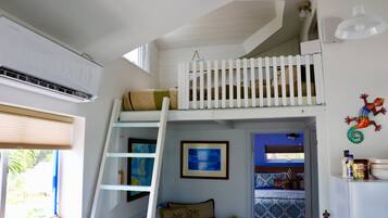 4 bedrooms, in-room safe, iron/ironing board, travel cot