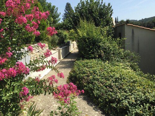 Homerez - House in Saint-Martin-de-Brômes