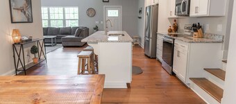 UUSI vuori-koti, rauhallinen kuistia