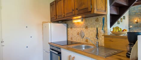 Microwave, oven