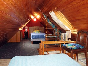 2 bedrooms