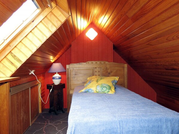 2 bedrooms