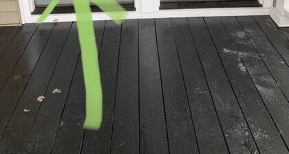 North Center - Modern, Safe, Family-Friendly, Solar-Powered Apartment