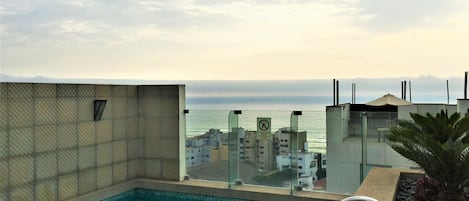 Indoor pool, outdoor pool