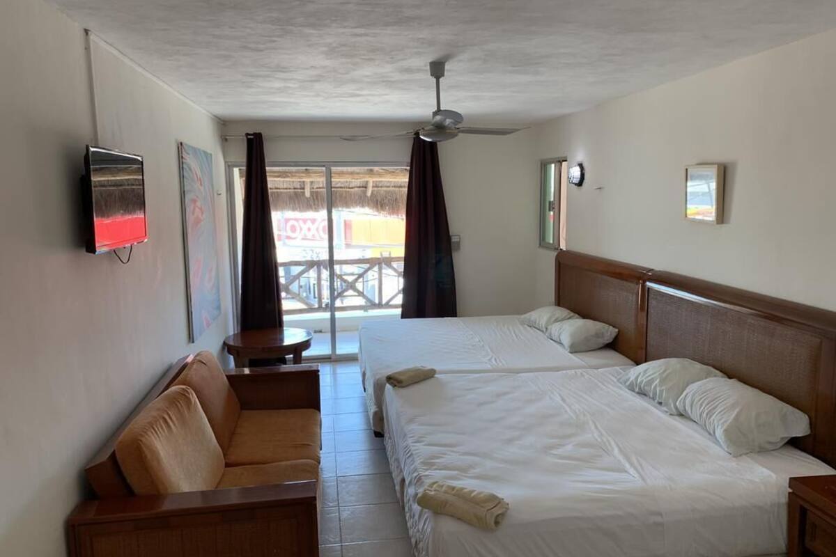 Superior Room | Free WiFi, bed sheets