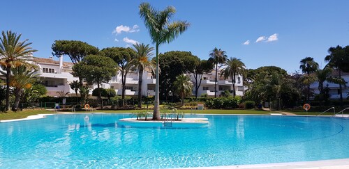 3 vuode ylellinen rantahuoneisto 