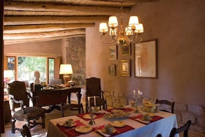 包含每日欧式早餐