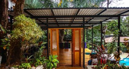 Believe Surf & Yoga Lodge Santa Teresa - Hostel