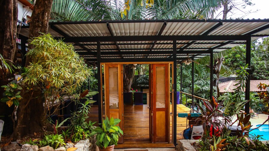 Believe Surf & Yoga Lodge Santa Teresa - Hostel